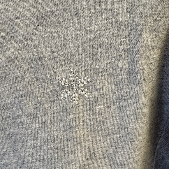 Chico's Silver Sequin Reindeer Long Sleeve Top - Picture 4 of 6